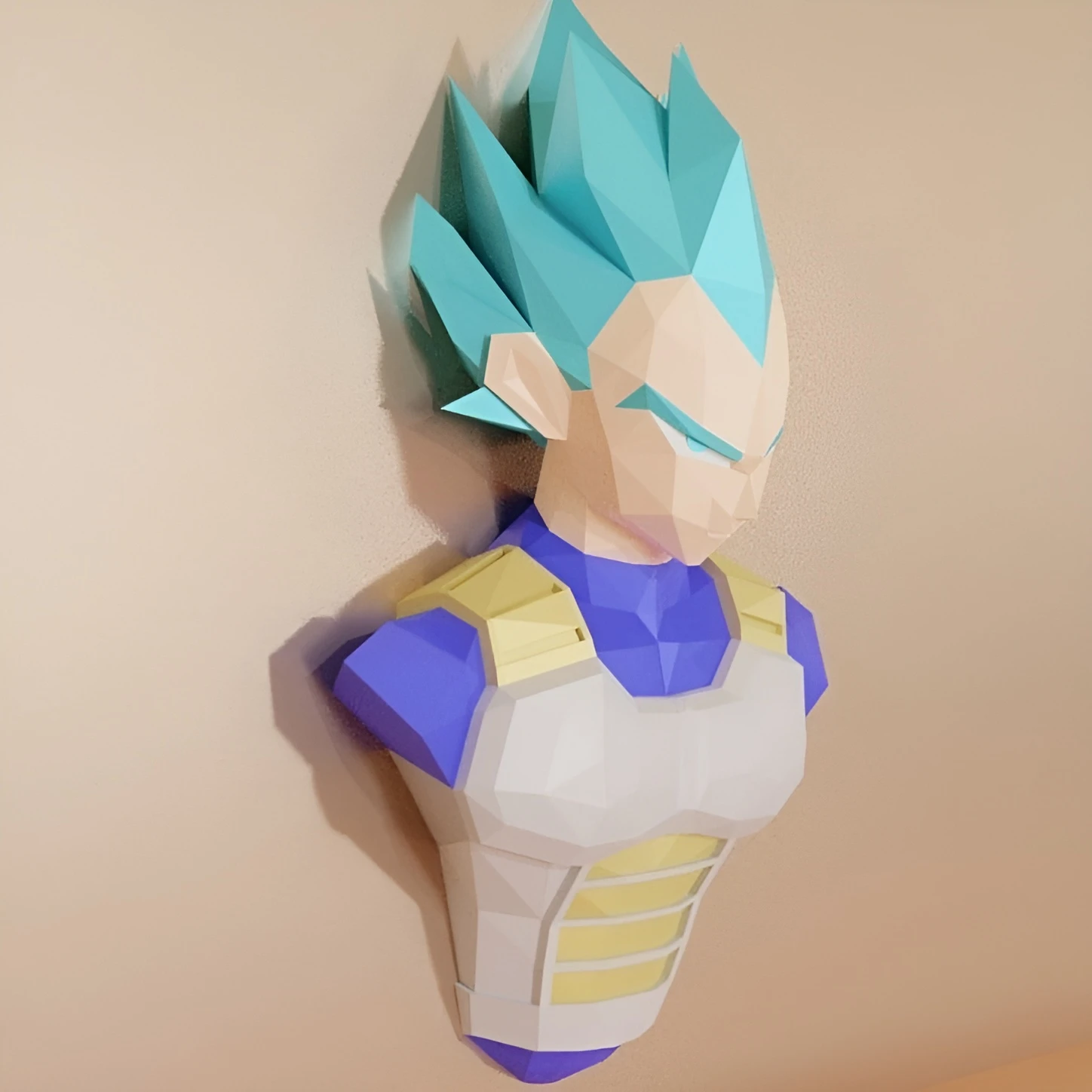 Vegeta, Dragon Ball Low Poly, Papercraft, PDF template, Paper model, Sculpture, 3D puzzle, Polygonal model, Lowpoly