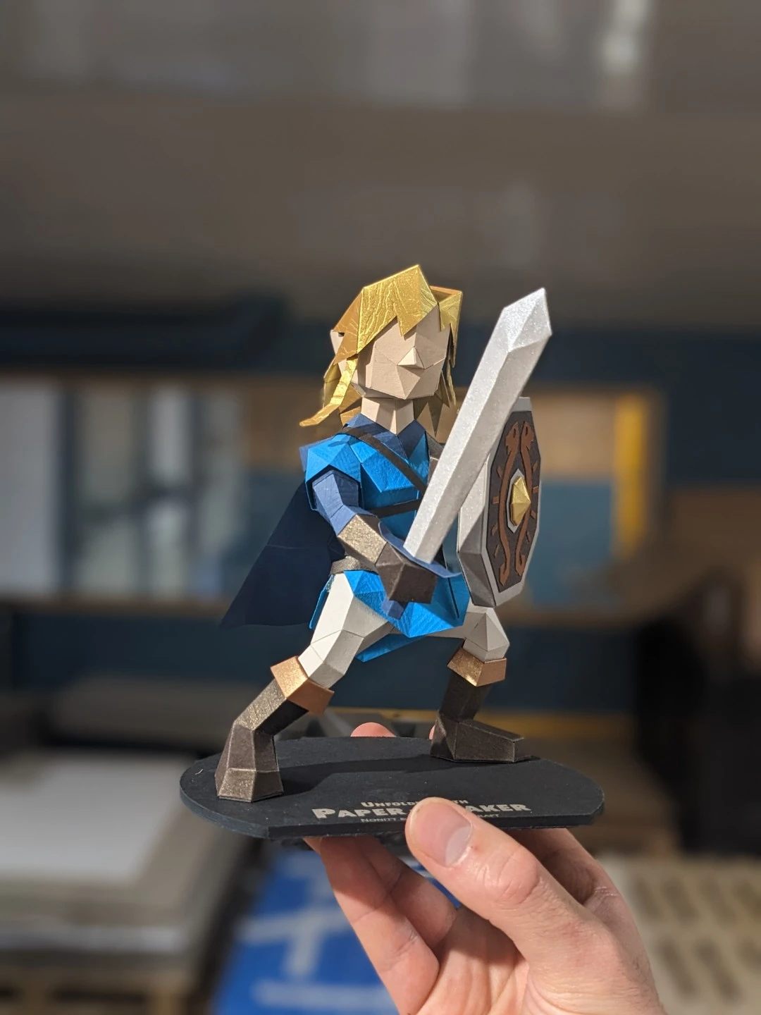 The Legend of Zelda Link Retro Papercraft, Lowpoly Papercraft, Fovea - Papercraft - Nonitt