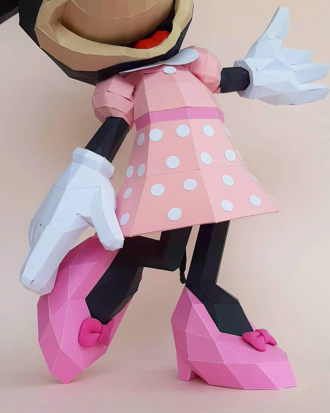 Minnie Mouse/ DiY Craft/ Template PDF/ Low Poly/ Papercraft/ 3D Doll/ Origami/ Home decor