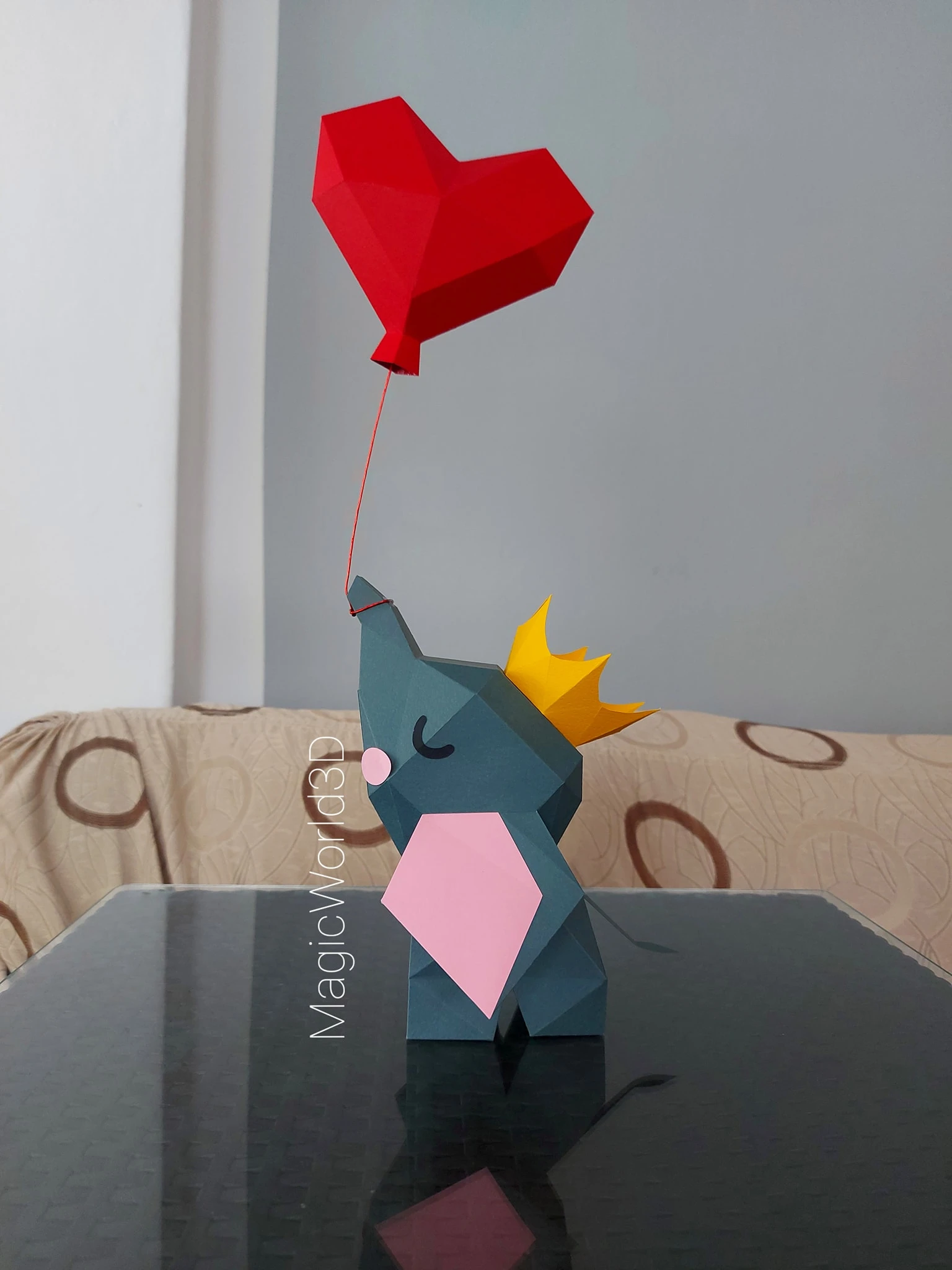 Love Elephant Low Poly, Papercraft, PDF template, Paper model, Sculpture, 3D puzzle, Polygonal model, Lowpoly