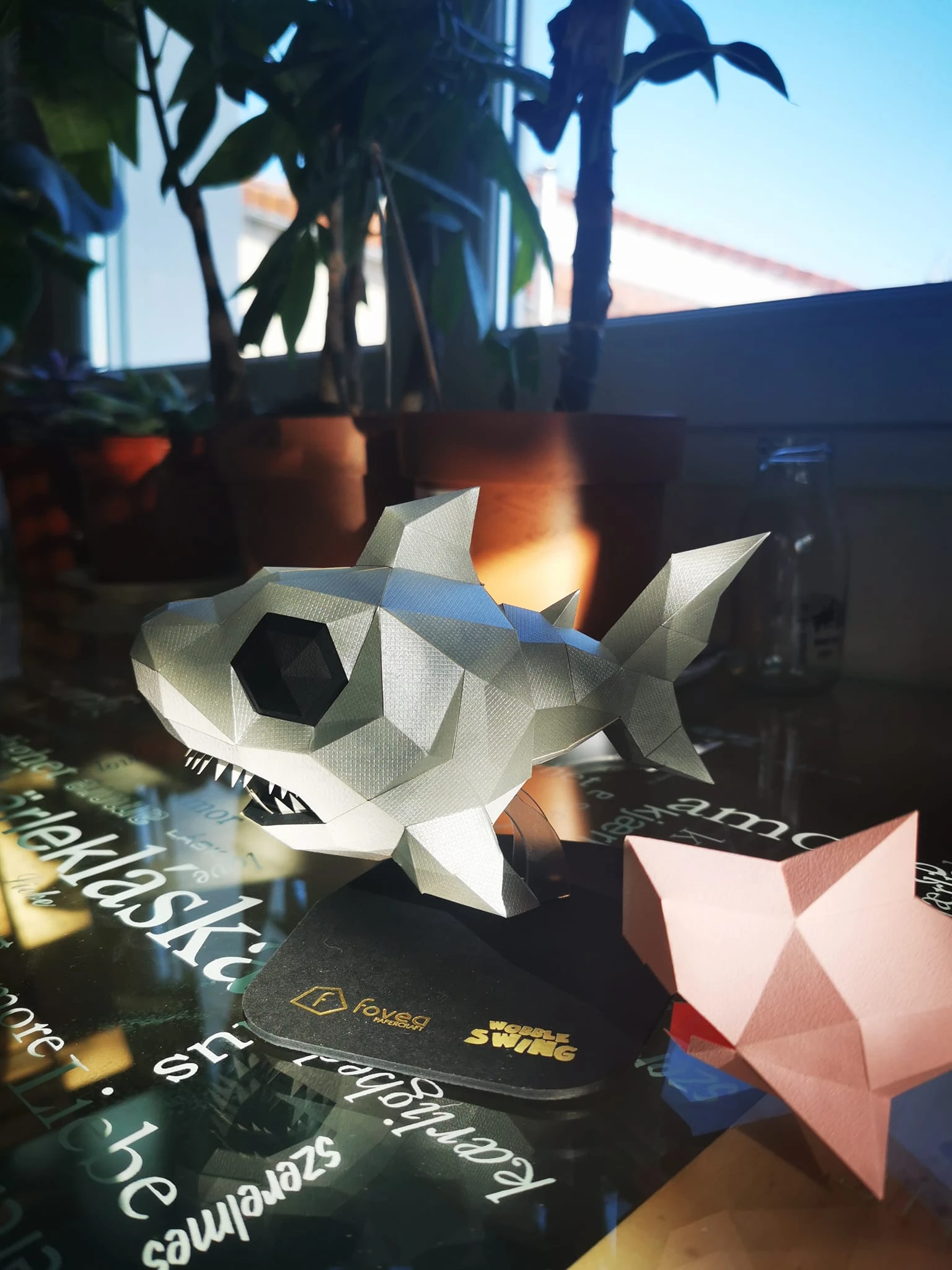 Wobble Shark (Scan) Papercraft, Lowpoly Papercraft, Fovea - Papercraft - Nonitt