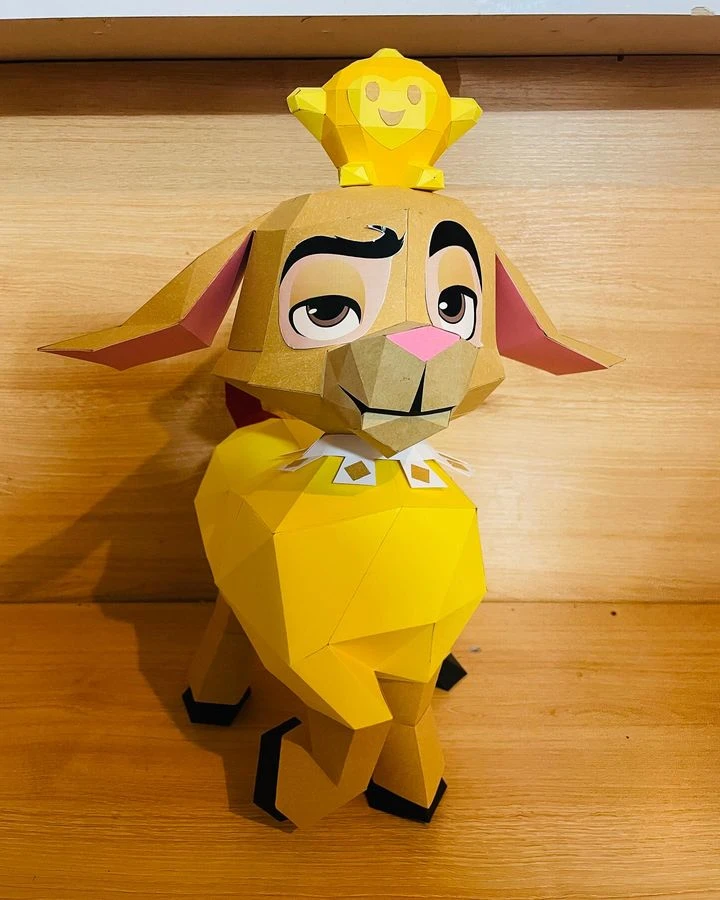 Wish Valentino Low poly Papercraft | OchkoArtDesign