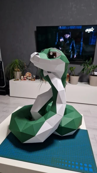 Snake Boy Papercraft Template - Low Poly, Pepakura PDF, DIY Handmade, Home Decoration, Creative Gifts