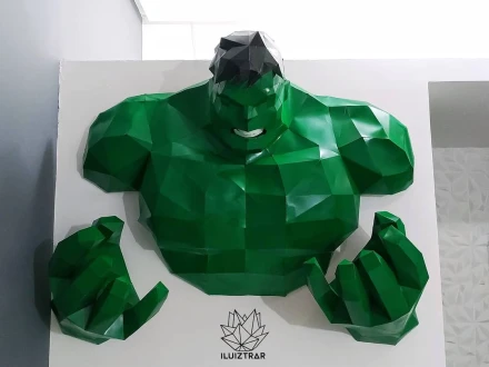 Low Poly HULK Papercraft Template | DIY 3D Geometric Superhero Sculpture | Marvel Fan Art & Movie Decor