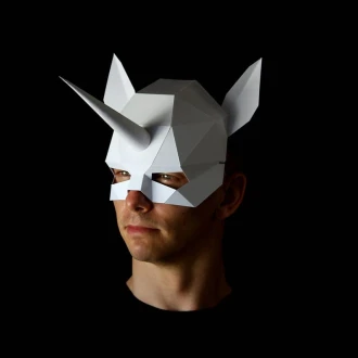 UNICORN Mask - Build this quick and easy low-poly unicorn mask from card