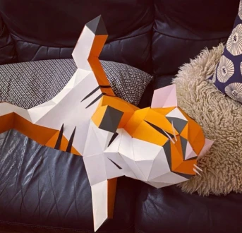 Baby Tiger, Tiger siblings wrestling 3D papercraft. You get a PDF digital file templates and instruction for this DIY paper decoration.