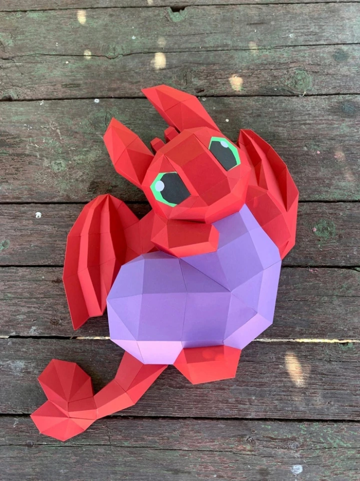 Dragon with Heart Papercraft Template - Low Poly, Pepakura PDF, DIY Handmade, Home Decoration, Creative Gifts