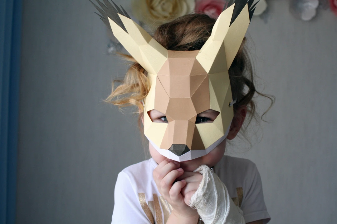 Papercraft Squirrel Half Mask: 3D Low Poly DIY (PDF Pattern)
