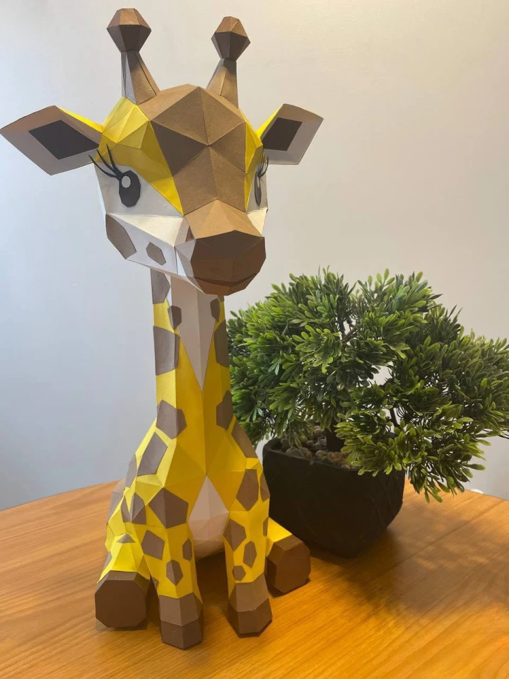 Giraffe 3D Decor Low poly Papercraft, DIY, PDF