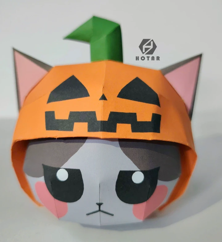 The Pumpkin Cat