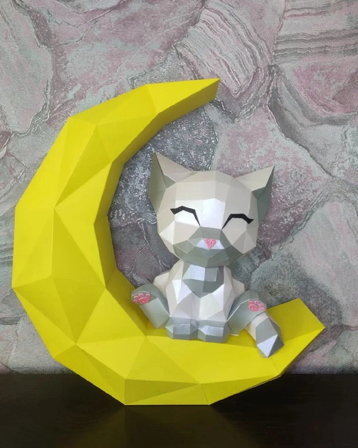 Cat sitting on Moon Papercraft Template - Low Poly, Pepakura PDF, DIY ...