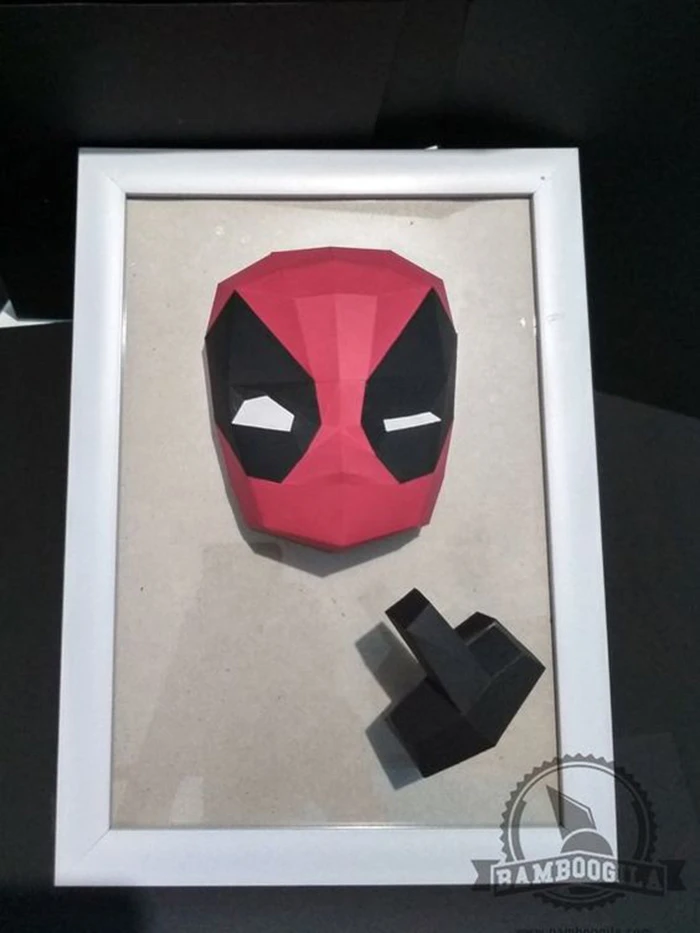 DIY lowpoly Papercraft, Deadpool, Sculpture, DIY, Decoration, Wall, Origami, Art, Craft, Template, Printable, Superheroes, Fanart