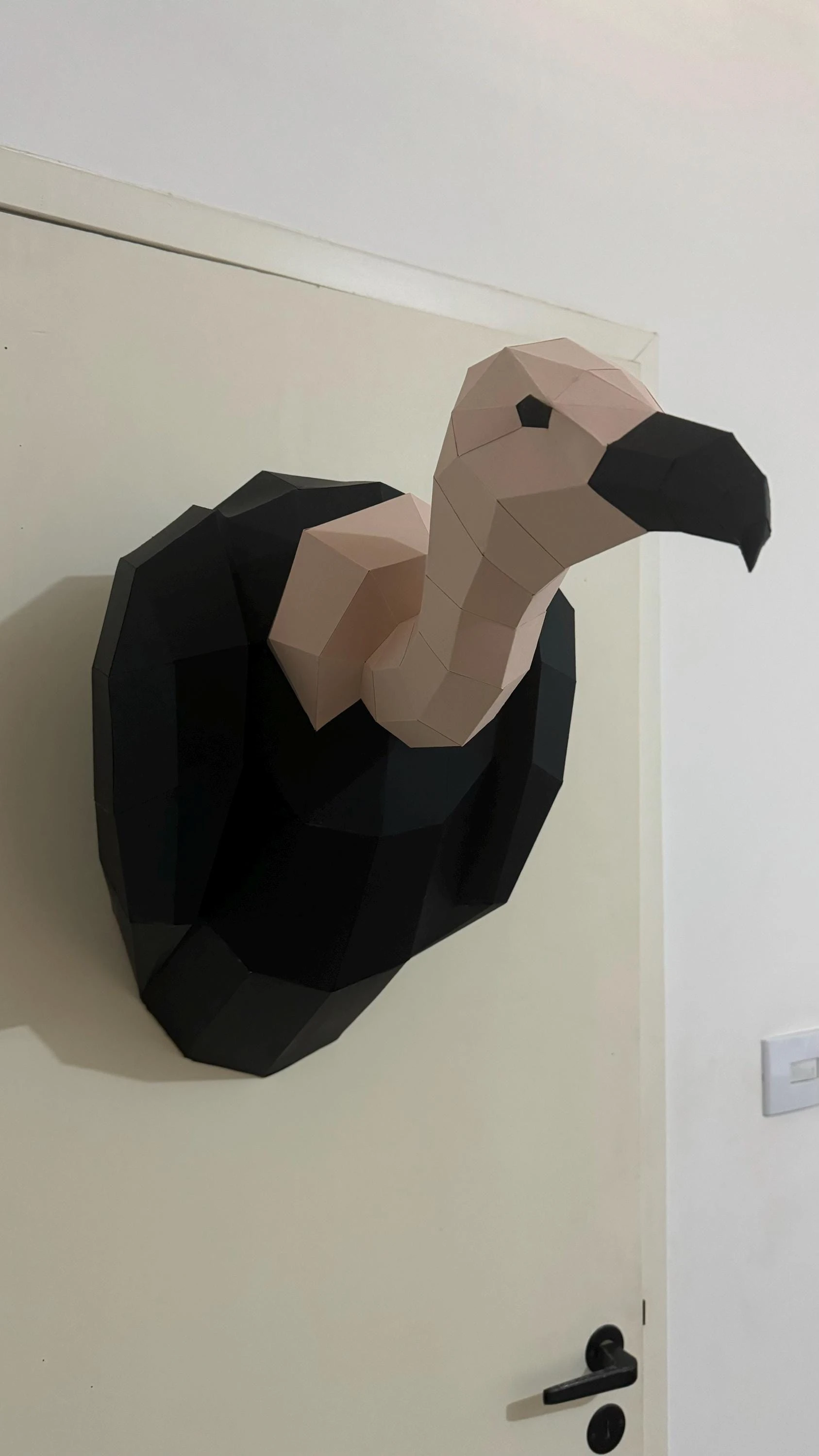 Paper model Vulture 3D, Griffin, Condor, Eagle animal trophy DIY gift, Wall Bird head, 3D printing puzzle, Papercraft pattern, In Art Craft