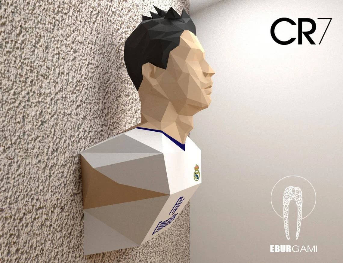 Wall Decor Cristiano Ronaldo Papercraft Head, CR7 Papercraft, Papercrafting, Make your own, Trophy, Lowpoly CR7, DIY Head, Digital Download