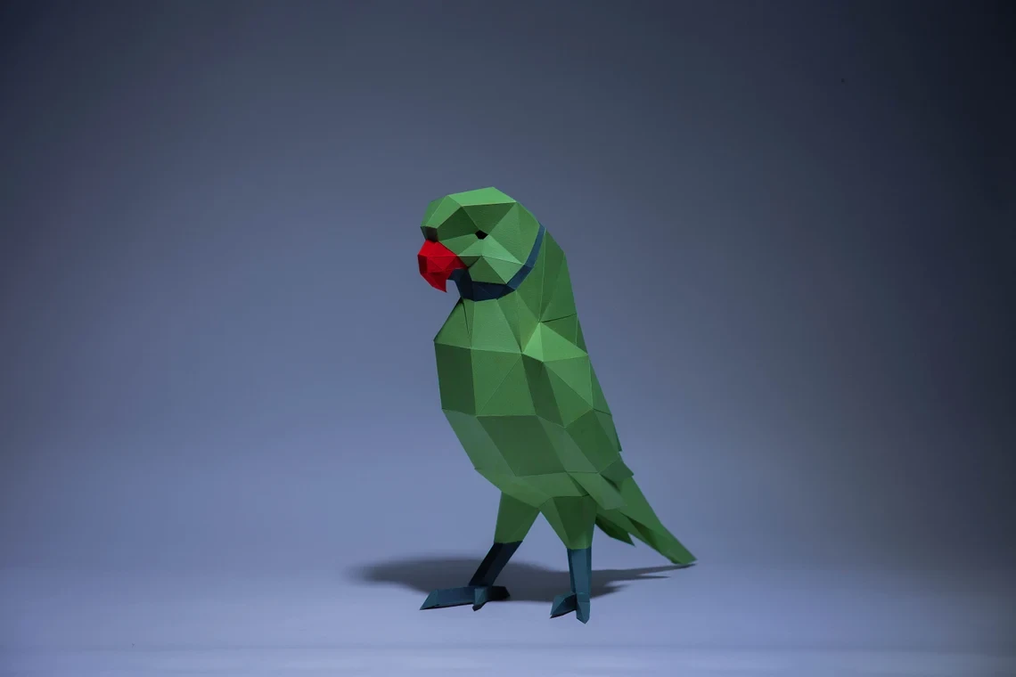 Parrot Green Paper Craft, Digital Template, Origami, PDF Download DIY, Low Poly, Trophy, Sculpture, Model