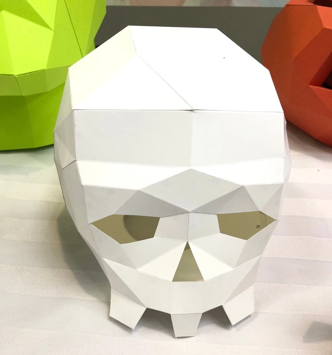 Day of dead skull 3d papercraft. You get a PDF digital file template pattern and instruction for this model DIY 3d papercraft low poly paper