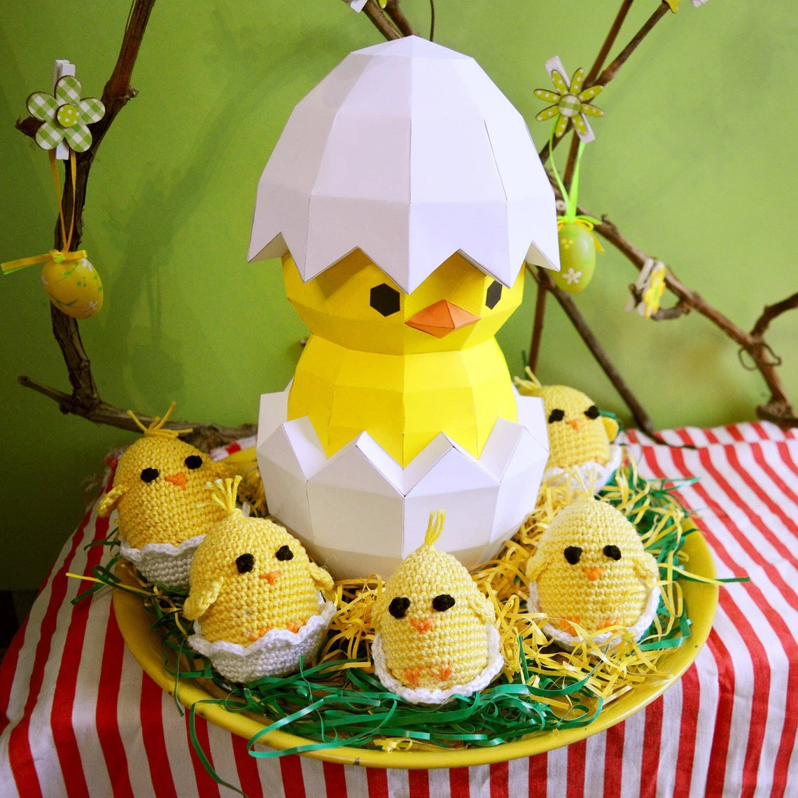 Chick in Egg Papercraft 3D DIY low poly paper crafts Easter decor model template