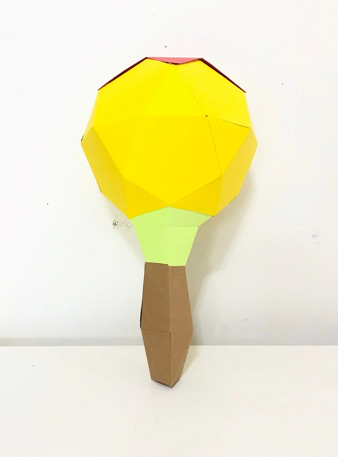 Maracas 3D papercraft. Y0u get a PDF digital file templates and instruction for this DIY modern paper decoration. Super easy and fast!