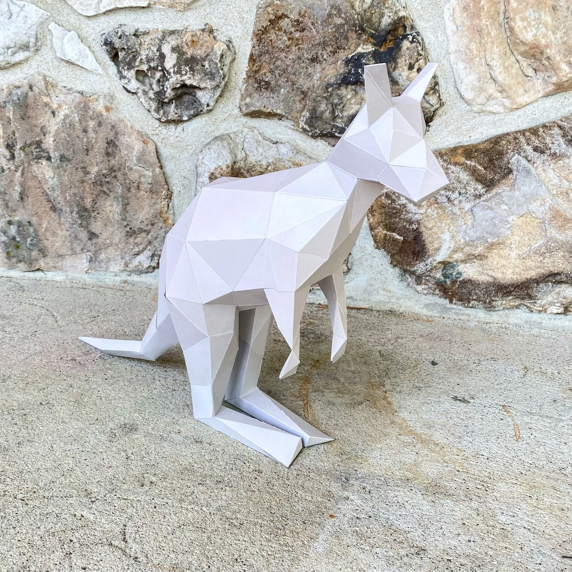 kangaroo 3D papercraft. You get a PDF digital file templates and instruction for this DIY modern paper decoration.