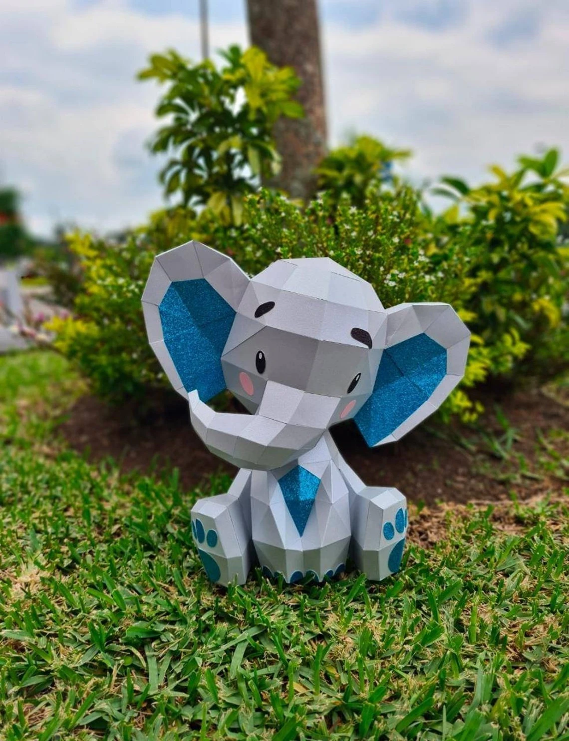 Elephant Sitting, Cute Elephant, Elefante Tierno, Baby Elephant Low Poly, Papercraft, PDF template, Paper model, Sculpture, 3D puzzle, Polygonal model, Lowpoly