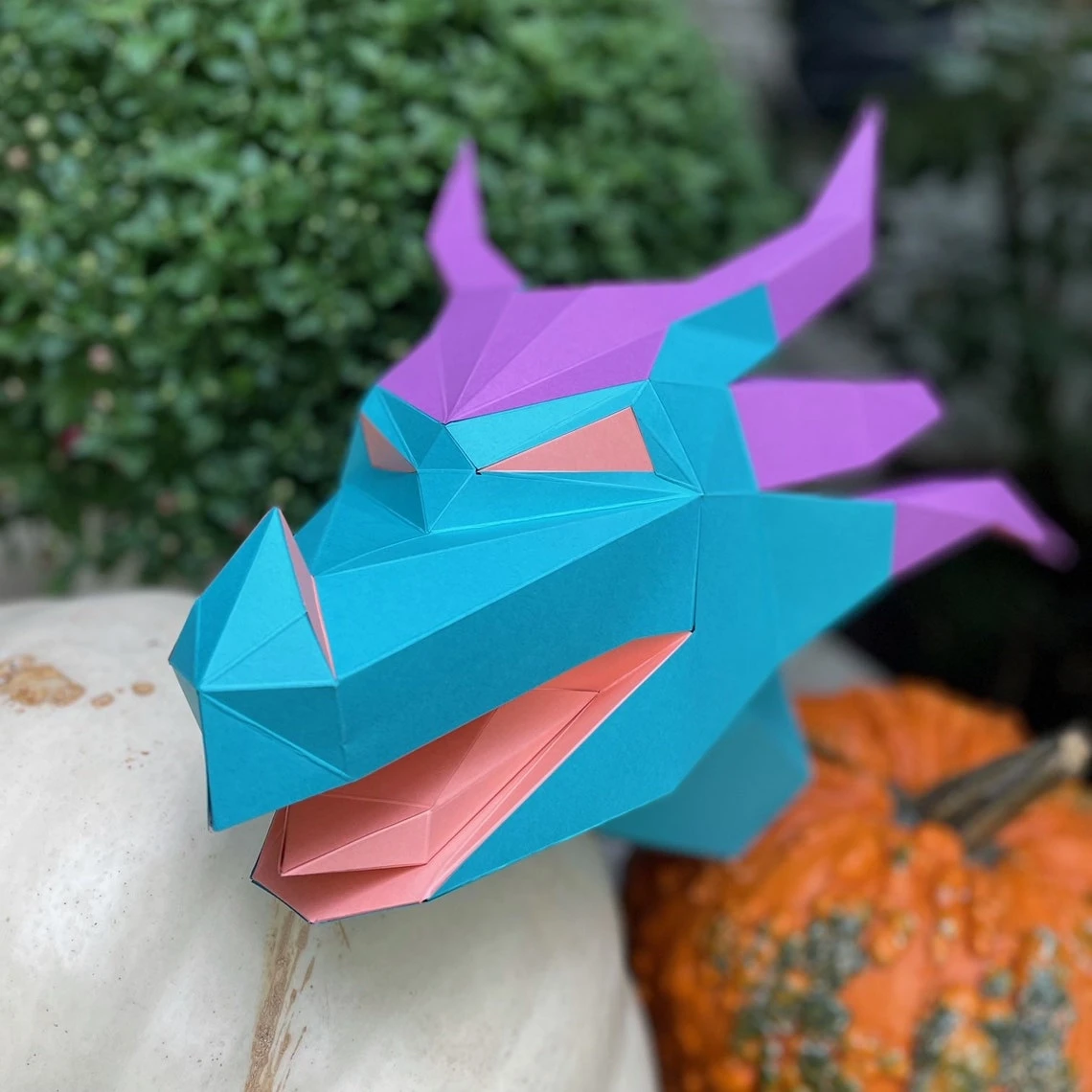 dragon head 3d papercraft. You get a PDF digital file template and instructions for this DIY (do it yourself) paper sculpture.