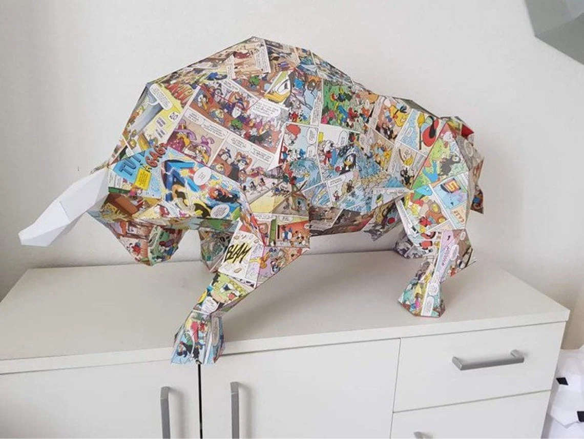 Bull Body papercraft. You get a PDF digital file templates and instructions for this DIY (do it yourself) impressive paper sculpture.