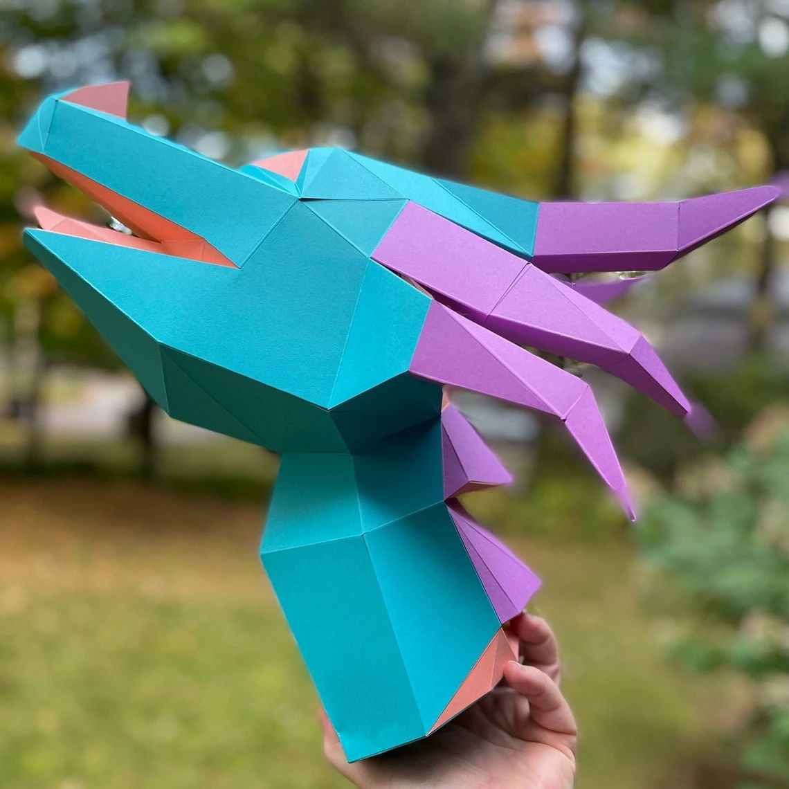 dragon head 3d papercraft. You get a PDF digital file template and instructions for this DIY (do it yourself) paper sculpture.