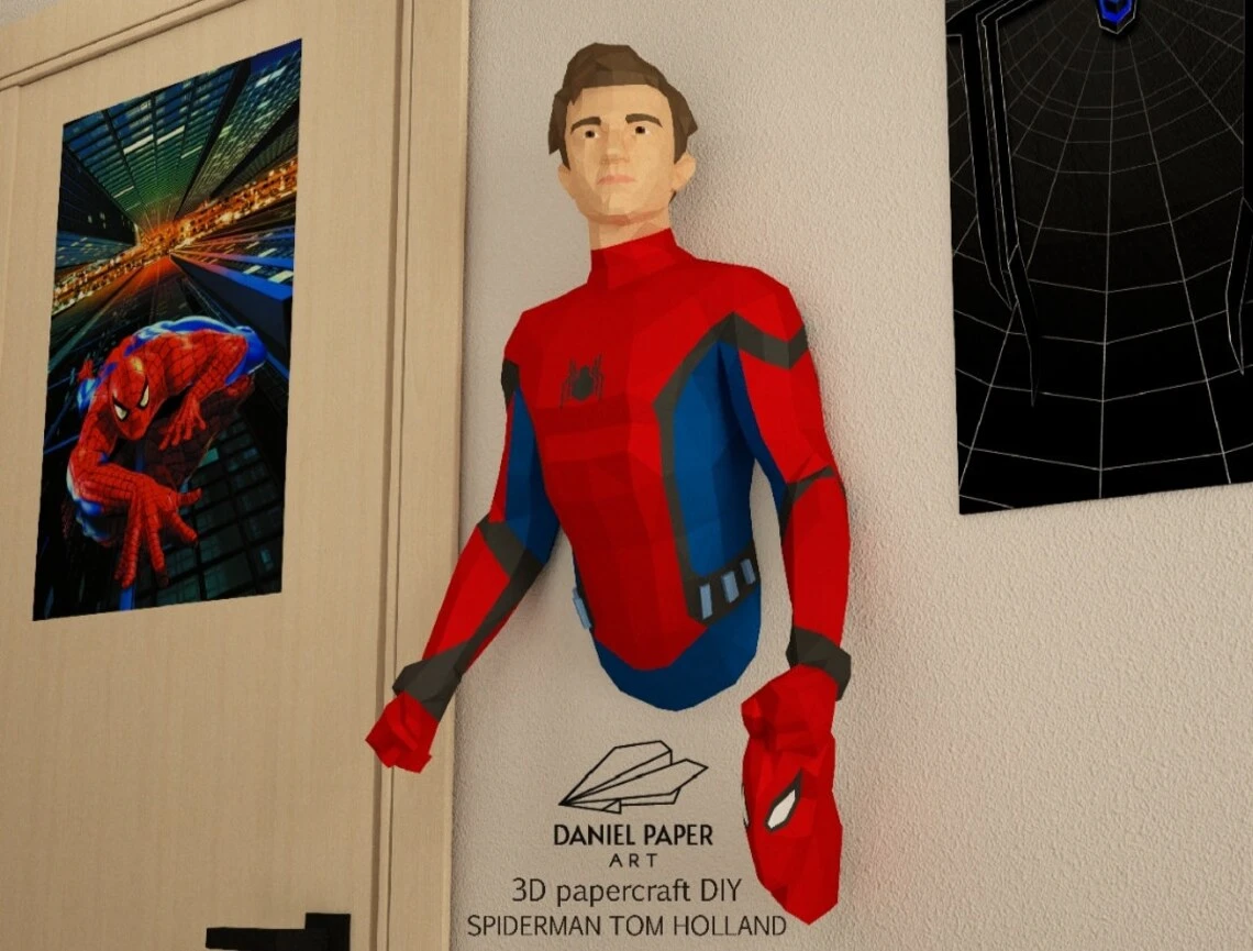 Spider-Man Tom Holland PDF Template, DIY 3d Model, FanArt, Paper Sculpture, Low Poly, Pepakura, Craft, Manualidad, Paper Art