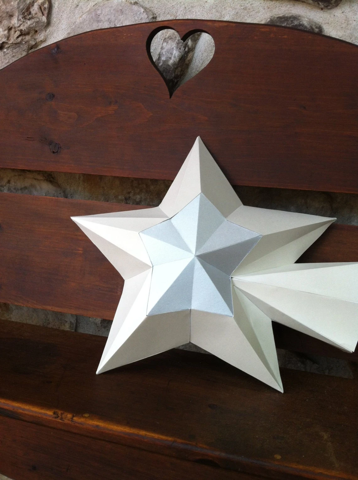 Shooting Star 3d papercraft. You get a PDF digital file with templates and instruction on how to DIY paper model.