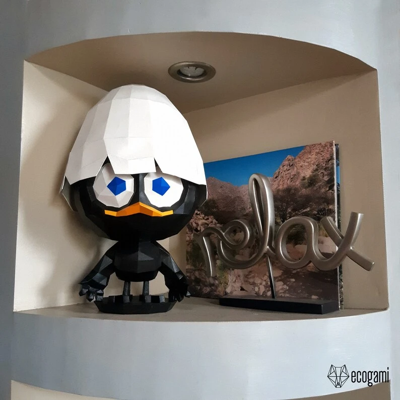 Calimero the black chicken papercraft sculpture, printable 3D puzzle, papercraft Pdf template to make your chick art