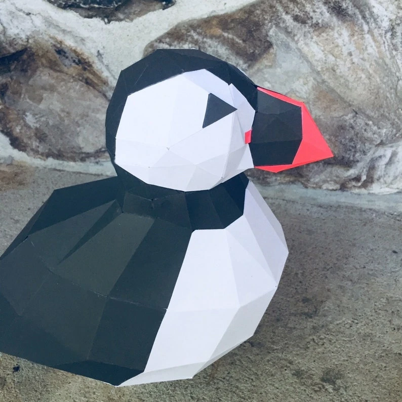 Puffin 3d papercraft. With this purchase you get PDF digital downloadable files for this DIY (do it yourself) paper sculpture.