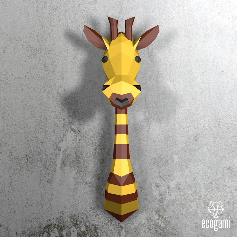 Giraffe trophy papercraft sculpture, printable 3D puzzle, papercraft Pdf template to make your giraffe paper sculpture