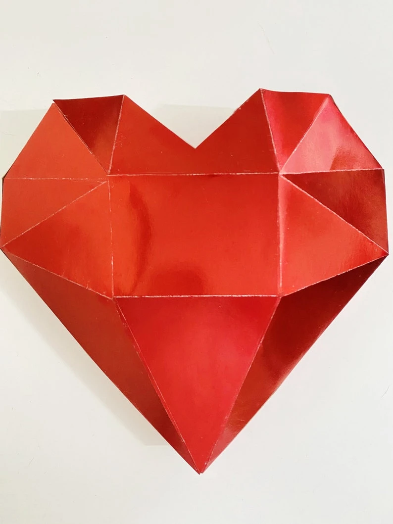 Heart Box, 2 sizes inlcuded You get a PDF digital file templates and instructions for this DIY modern paper box.