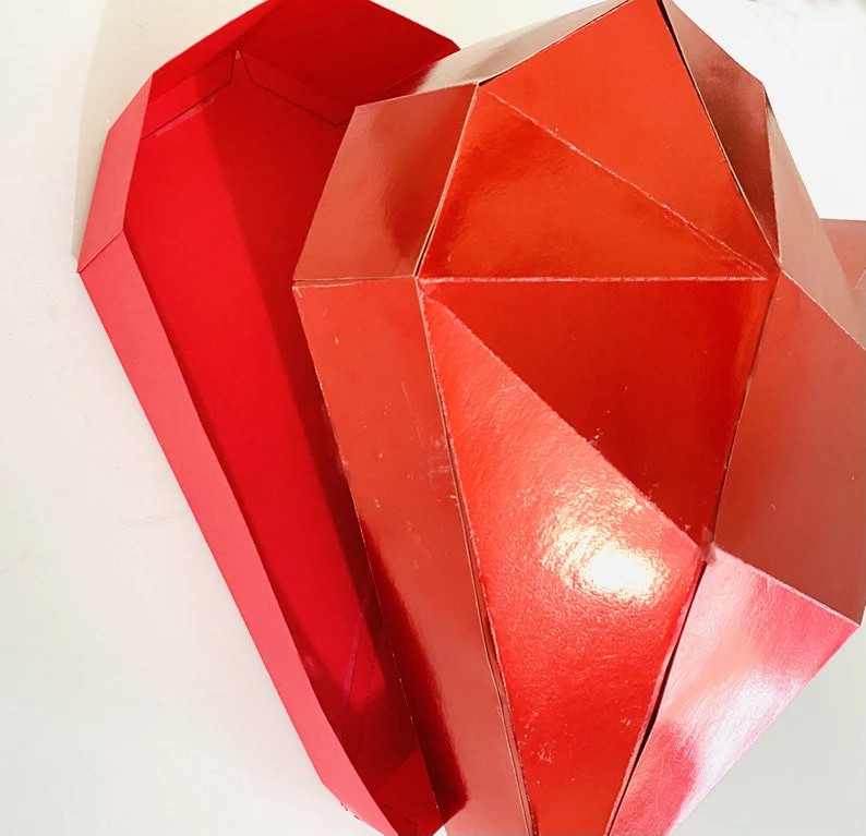 Heart Box, 2 sizes inlcuded You get a PDF digital file templates and instructions for this DIY modern paper box.