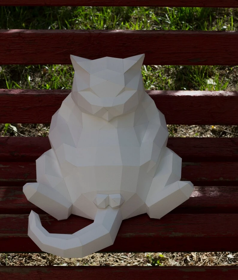 Papercraft 3D FAT CAT with balls sculpture pepakura gift cat lover low poly kitty DIY wall decor for loft home and office pattern template