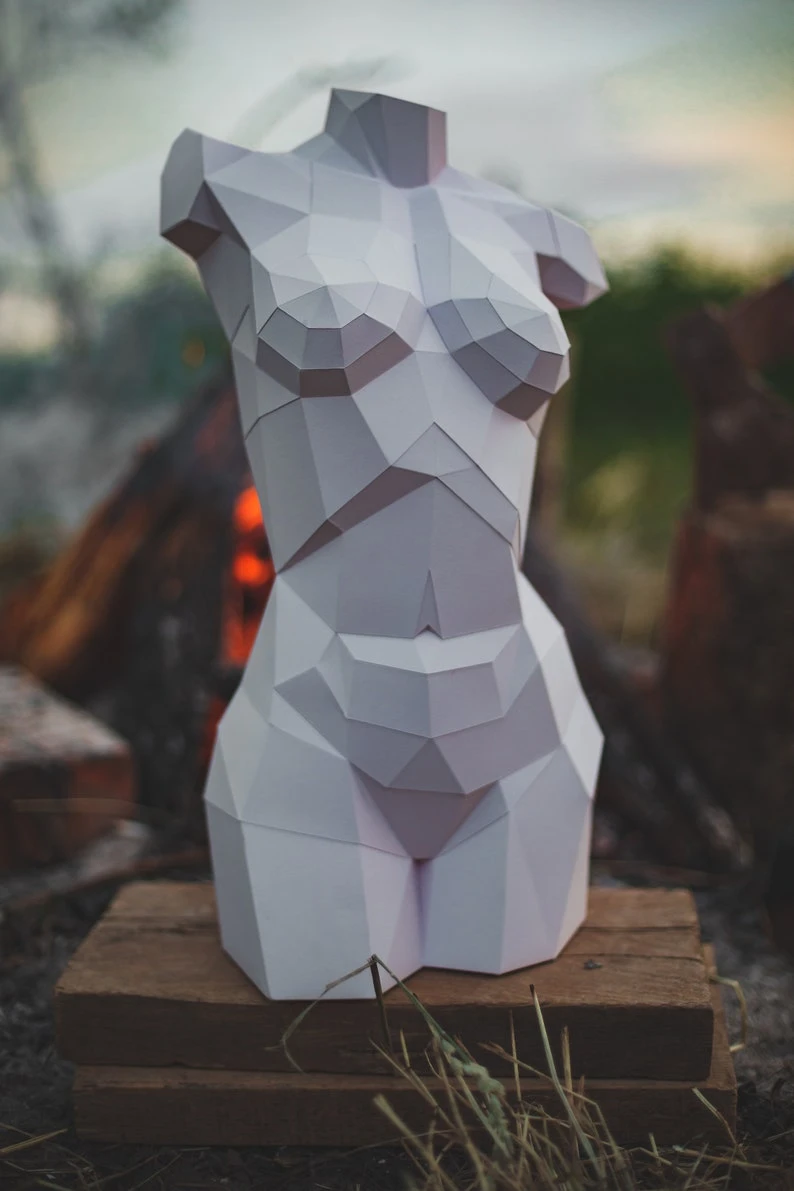 Papercraft 3D WOMAN BODY template sculpture pepakura paper girl low poly wedding decor loft home office pdf diy template beauty shop saloon