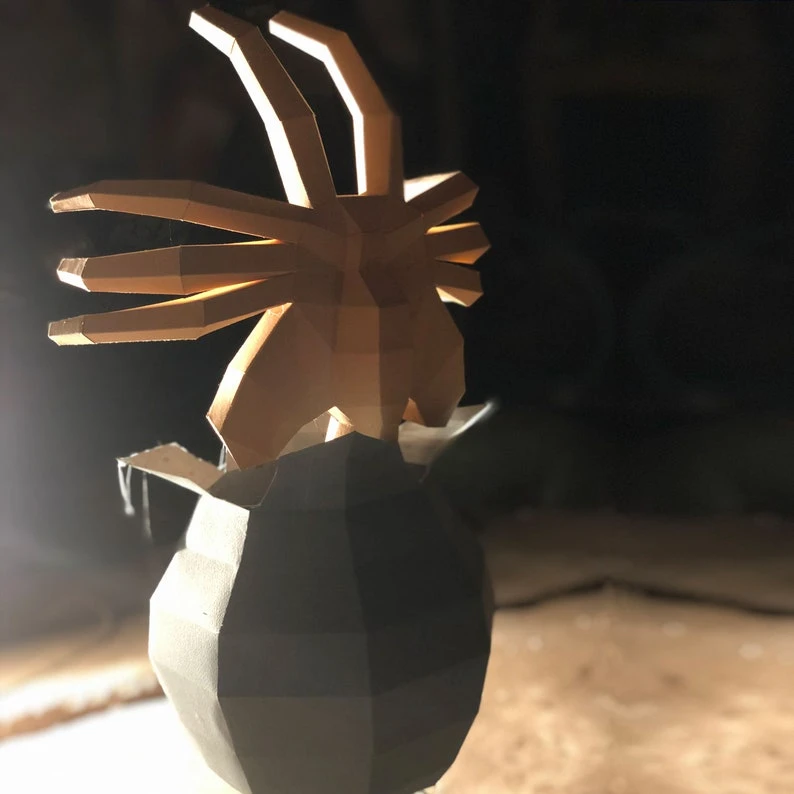 Alien Facehugger, DIY Alien egg Facehugger, 3D paper model, Make your own Alien paper model, 3d papercraft