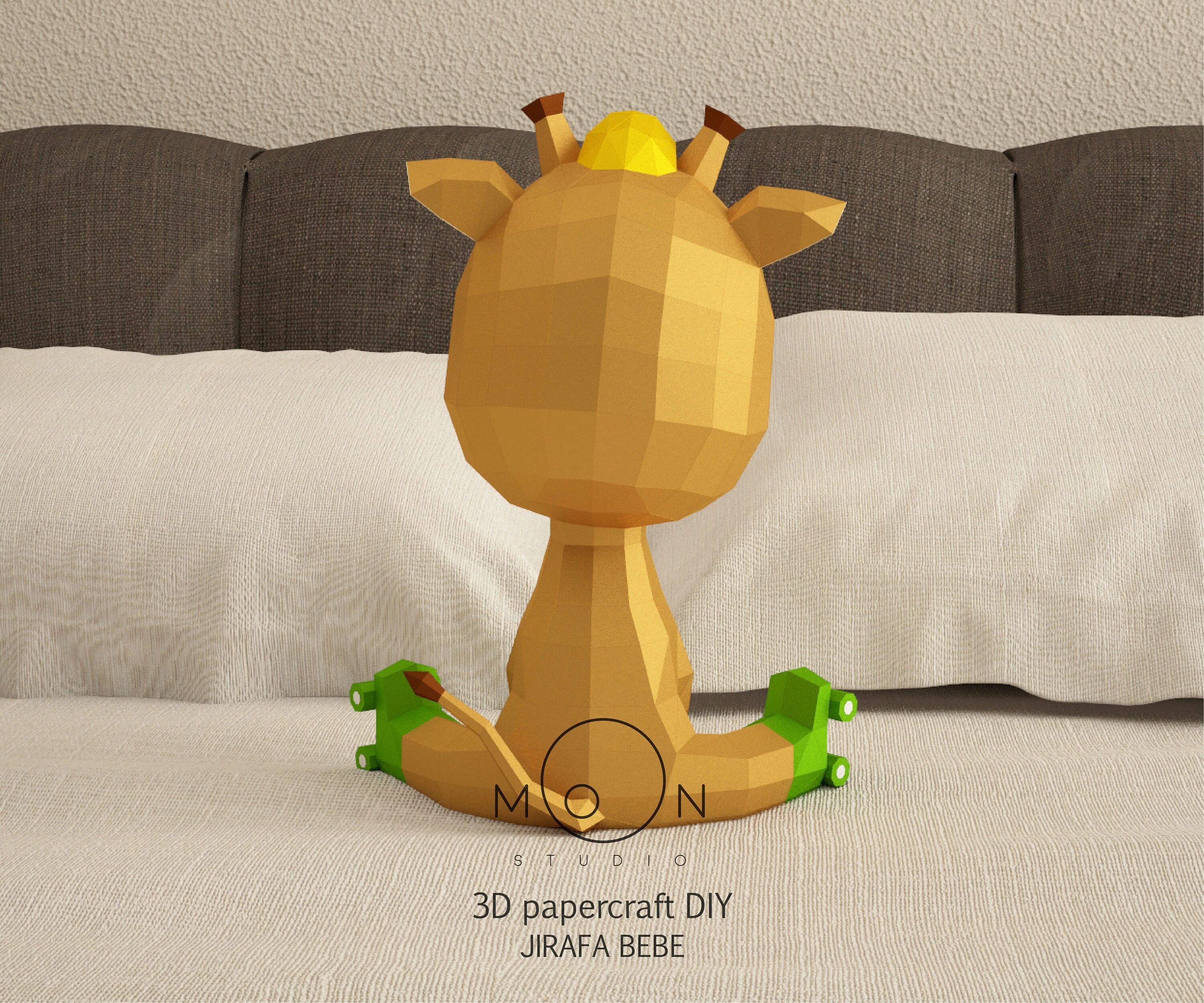 Baby Giraffe, Jirafa bebe, DIY, Papercraft, PDF, Low Poly, Cricut, Maker, Cameo, Paper, baby, Toy, Moon Studio, Room decor