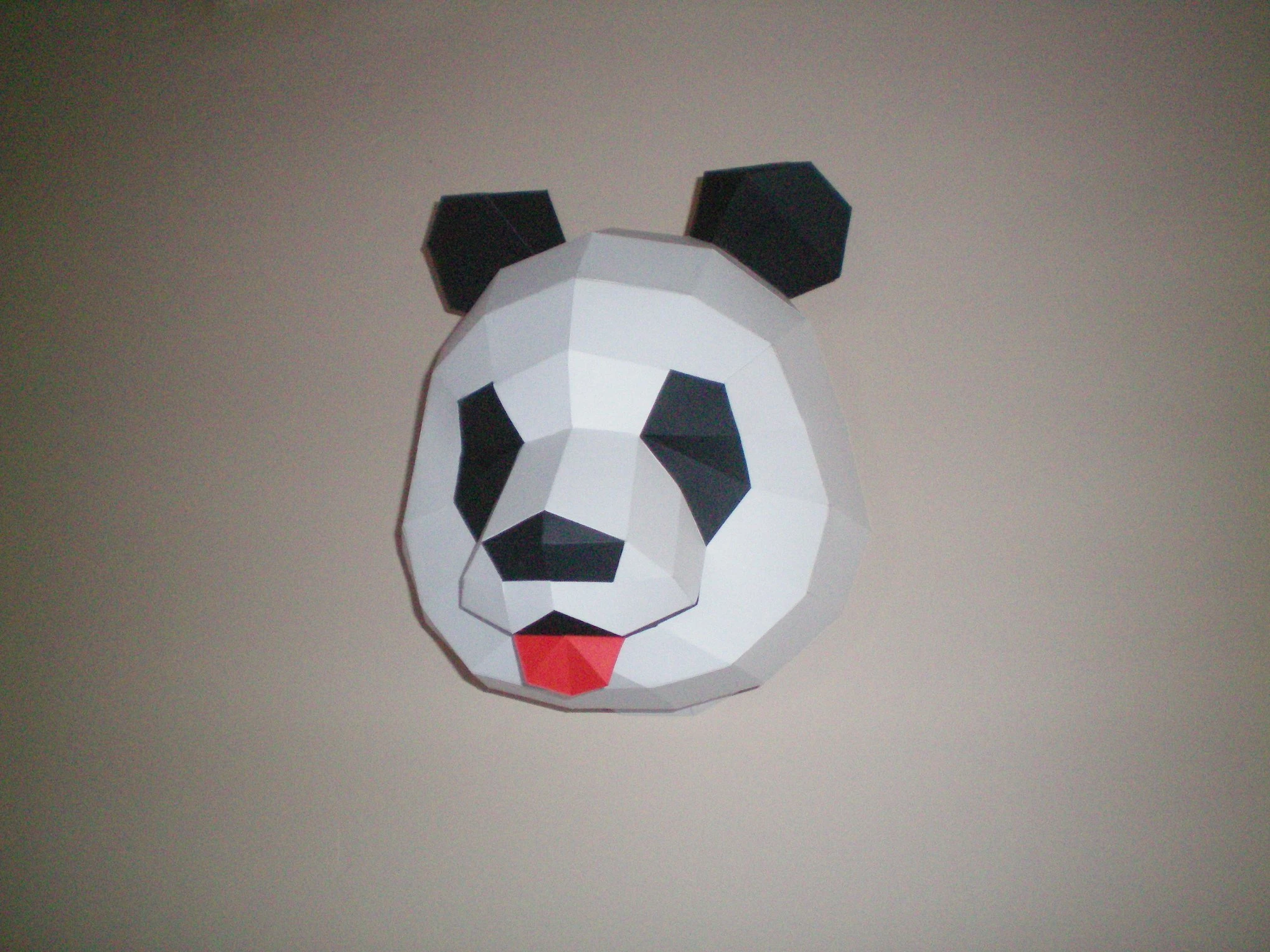 Pandi (Panda) Head Wall Papercraft, Lowpoly Papercraft, Fovea - Papercraft - Nonitt