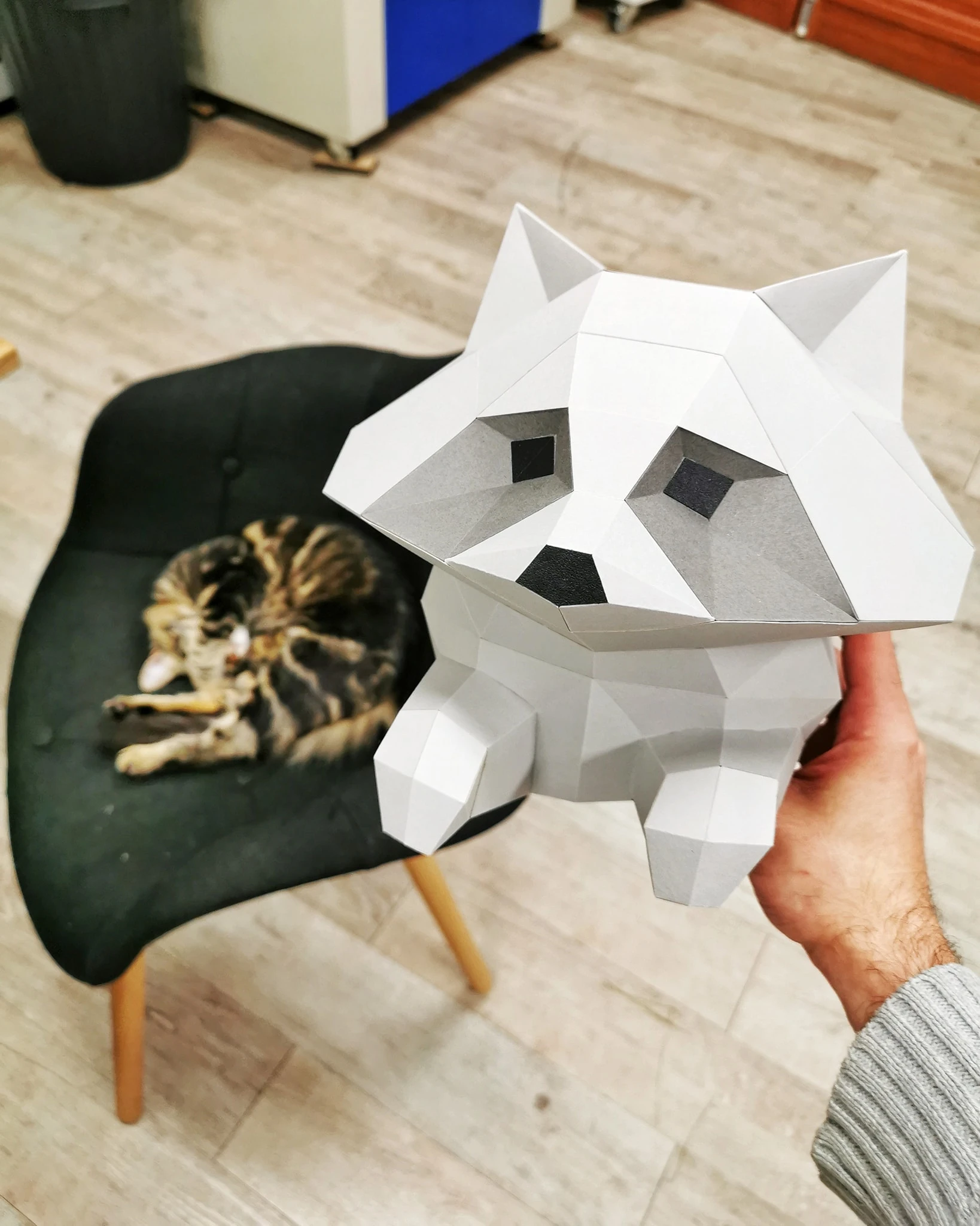 Arbre Aton (Raccoon in Trunk) Papercraft, Lowpoly Papercraft, Fovea - Papercraft - Nonitt